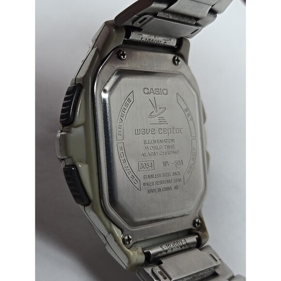 Casio Wave Ceptor Radio Controlled Digital Watch Alarm World Time New Battery - Picture 11 of 12